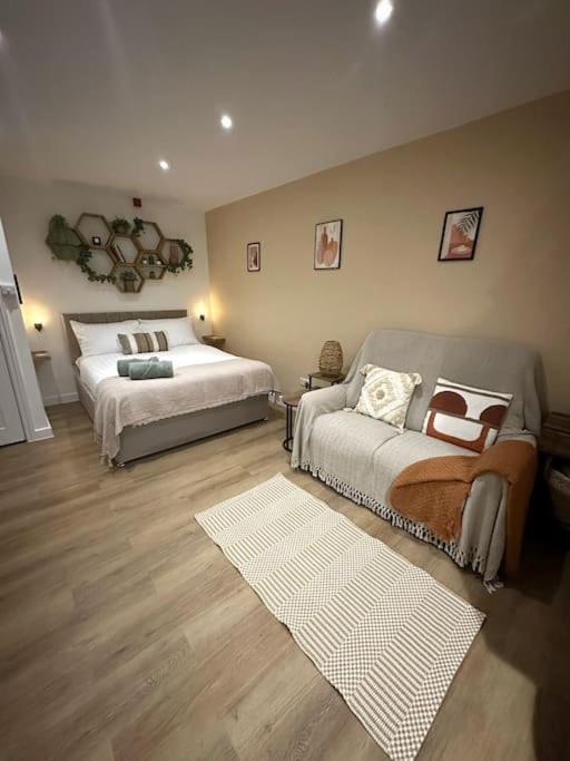 The Hive - Cosy Studio In Wells City Centre Buitenkant foto